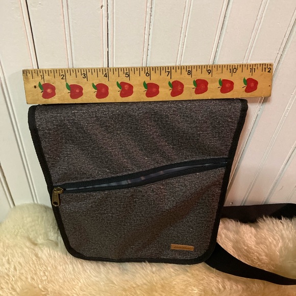 Eddie Bauer purse - Picture 10 of 12